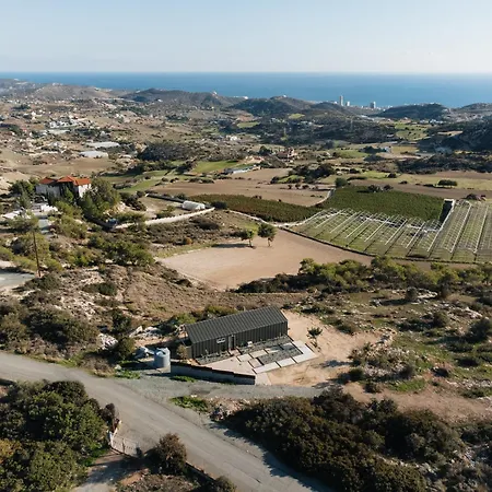 Zima Edge Holiday home *
