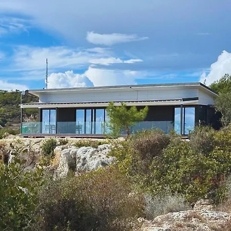 Zima Edge Σπίτι διακοπών Parekklisia