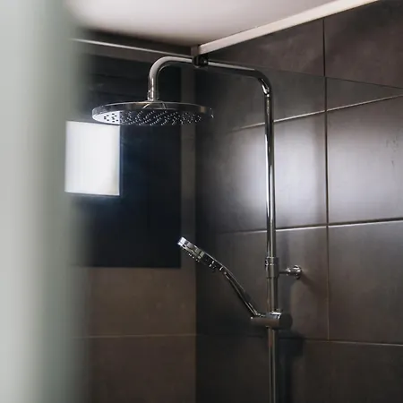 Zima Edge بيت للعطل Parekklisia